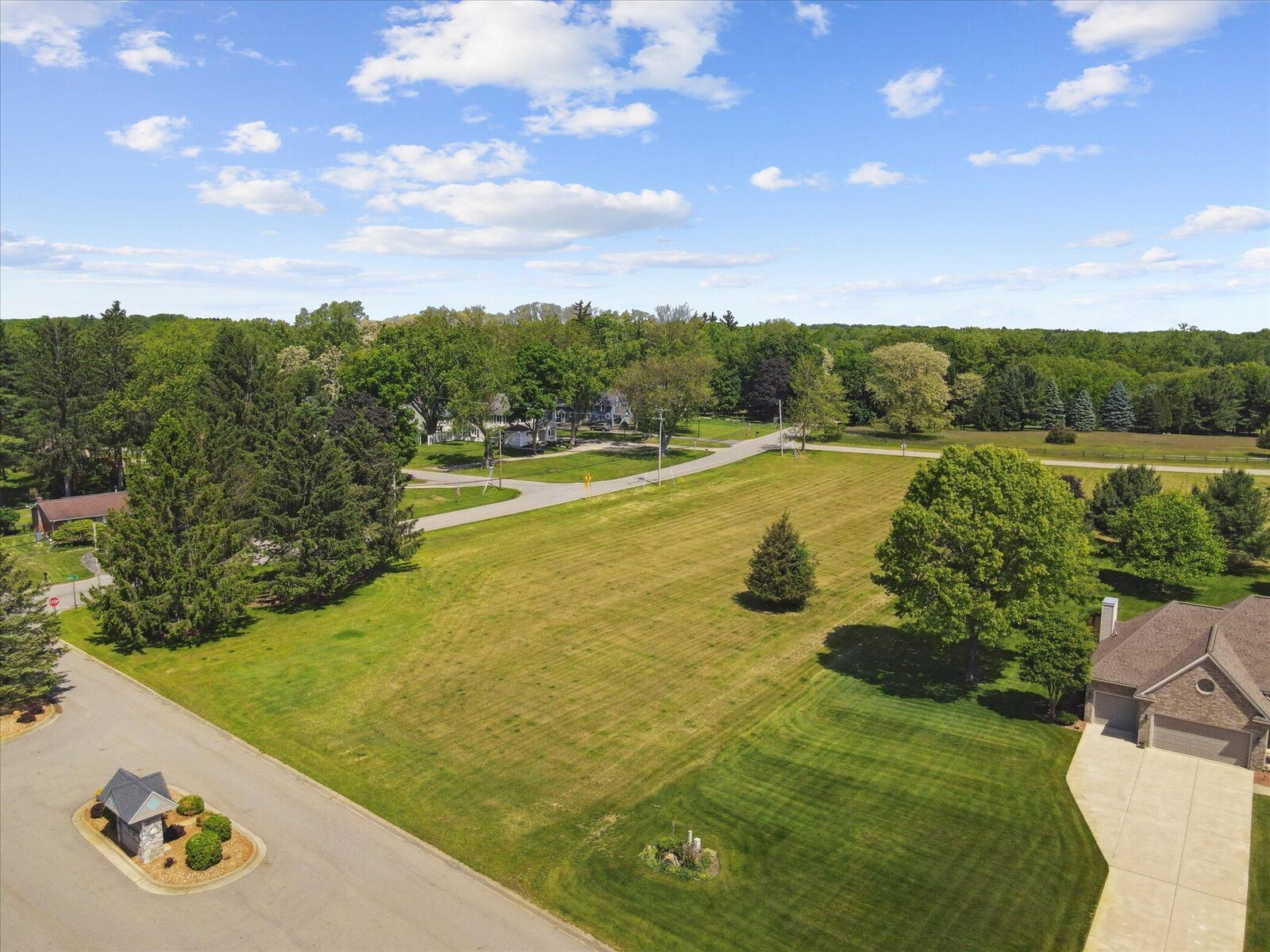 Property Photo:  6000 Riverview Drive  MI 49203 