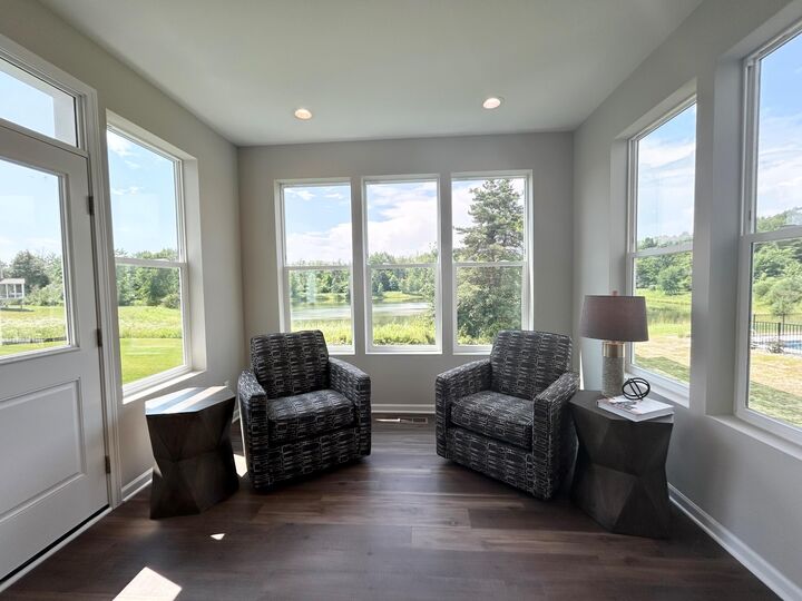 Property Photo:  2924 Sheridan Circle  MI 49201 