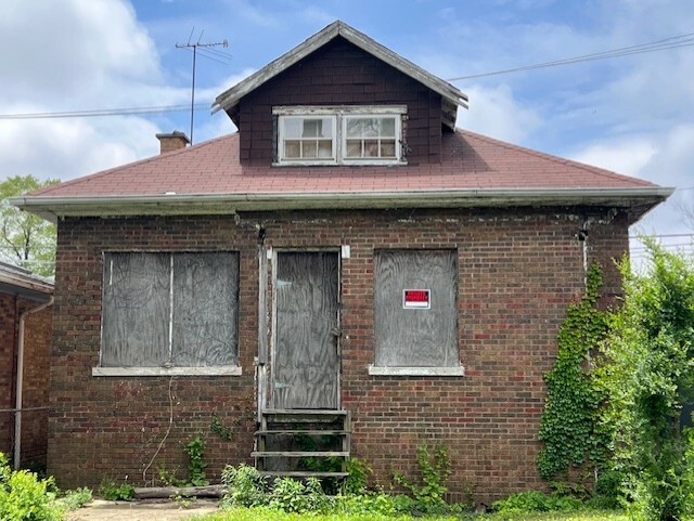 Property Photo: 8032 S King Drive IL 60619