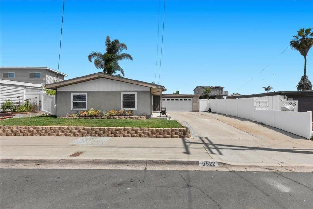 Property Photo: 9522 Fairbanks CA 92123