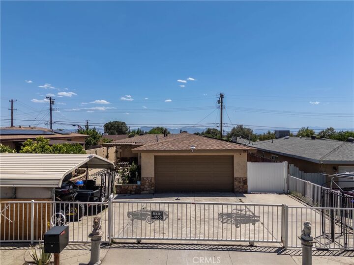 Property Photo:  279 E 48th Street  CA 92404 