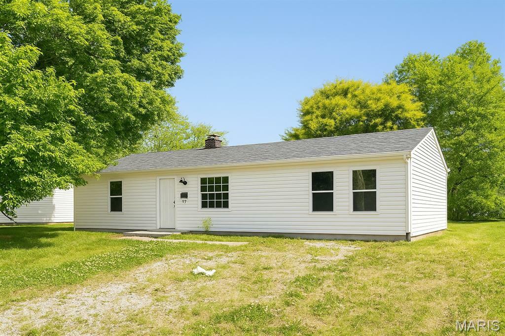 Property Photo: 1140 Saint Rose Lane IL 62206