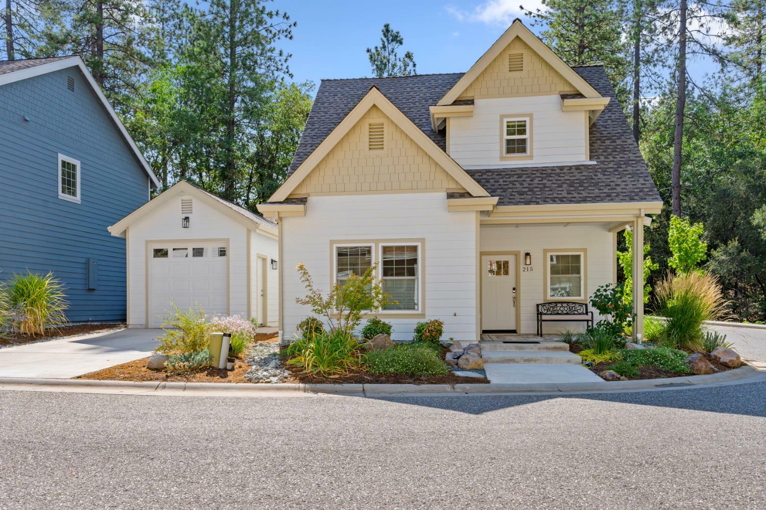 215 Pello Lane  Nevada City CA 95959 photo