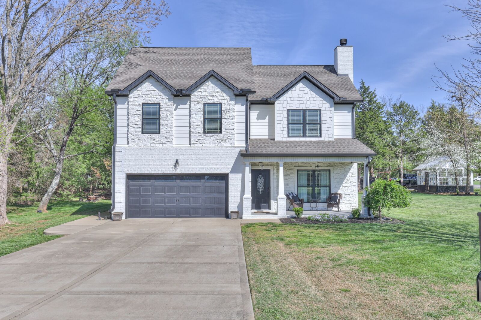Property Photo:  831 W Sagefield Dr  TN 37167 