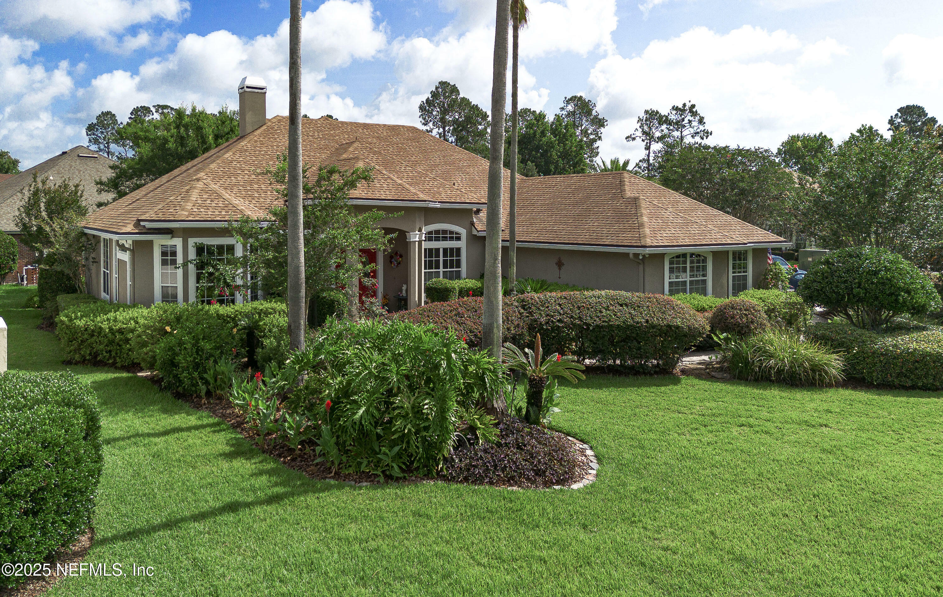 Property Photo: 1700 Waters Edge Drive FL 32003
