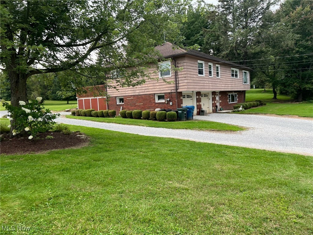 Property Photo: 988 E Turkeyfoot Lake Road OH 44312