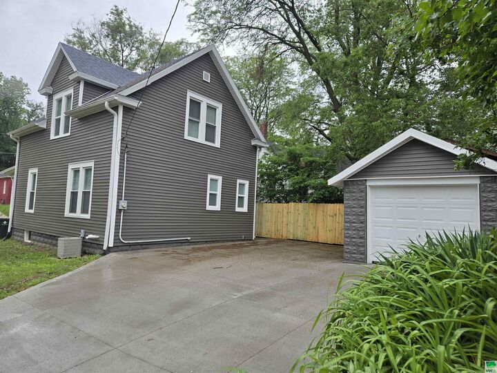 Property Photo:  1217 22nd St.  IA 51104 