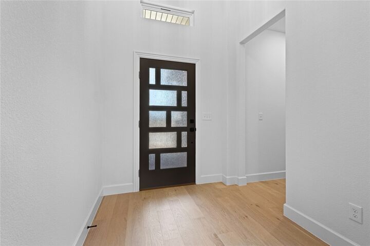 Property Photo:  2300 Salmon Street  AR 72751 