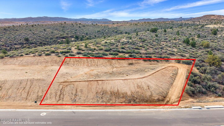 Property Photo:  561 Suncrest Drive  AZ 86305 