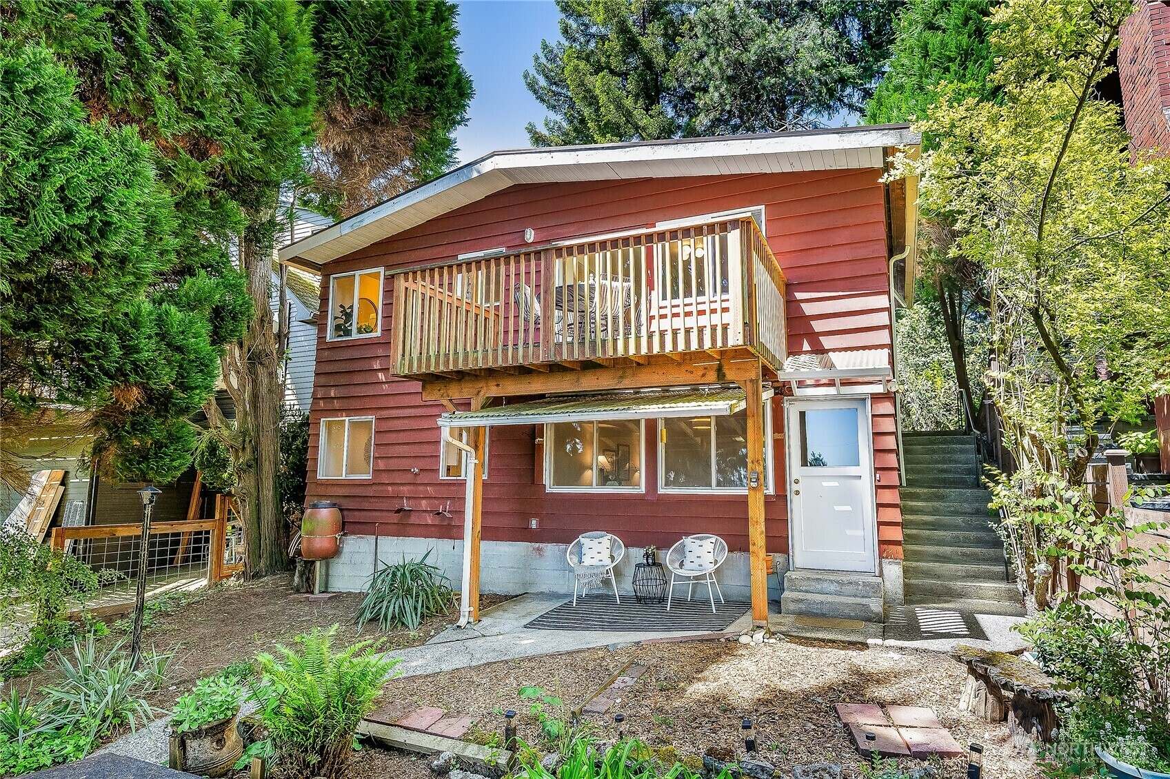 Property Photo: 6036 35th Avenue NE 1&2 WA 98115