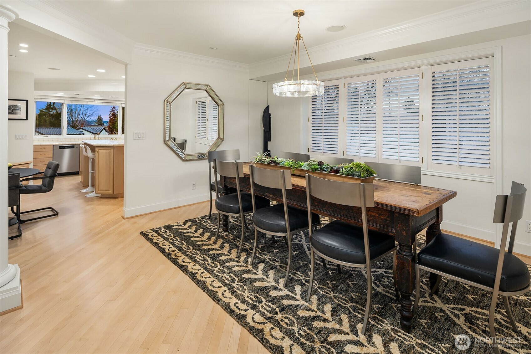 Property Photo: 7 10th Avenue WA 98033
