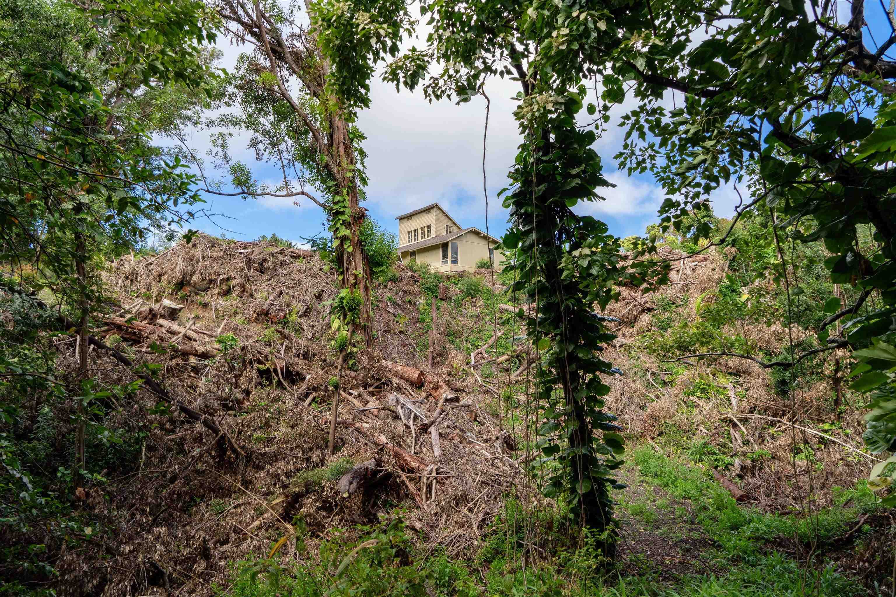 Property Photo:  70 N Lanikai Pl  HI 96708 