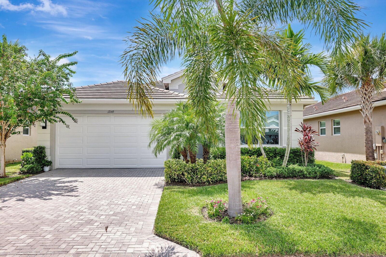 Property Photo:  12145 SW Jasper Lake Way  FL 34987 