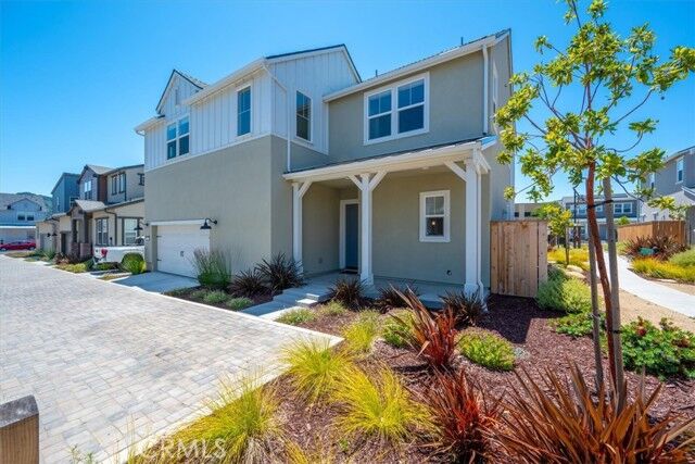 Property Photo: 176 Tango Way CA 93401