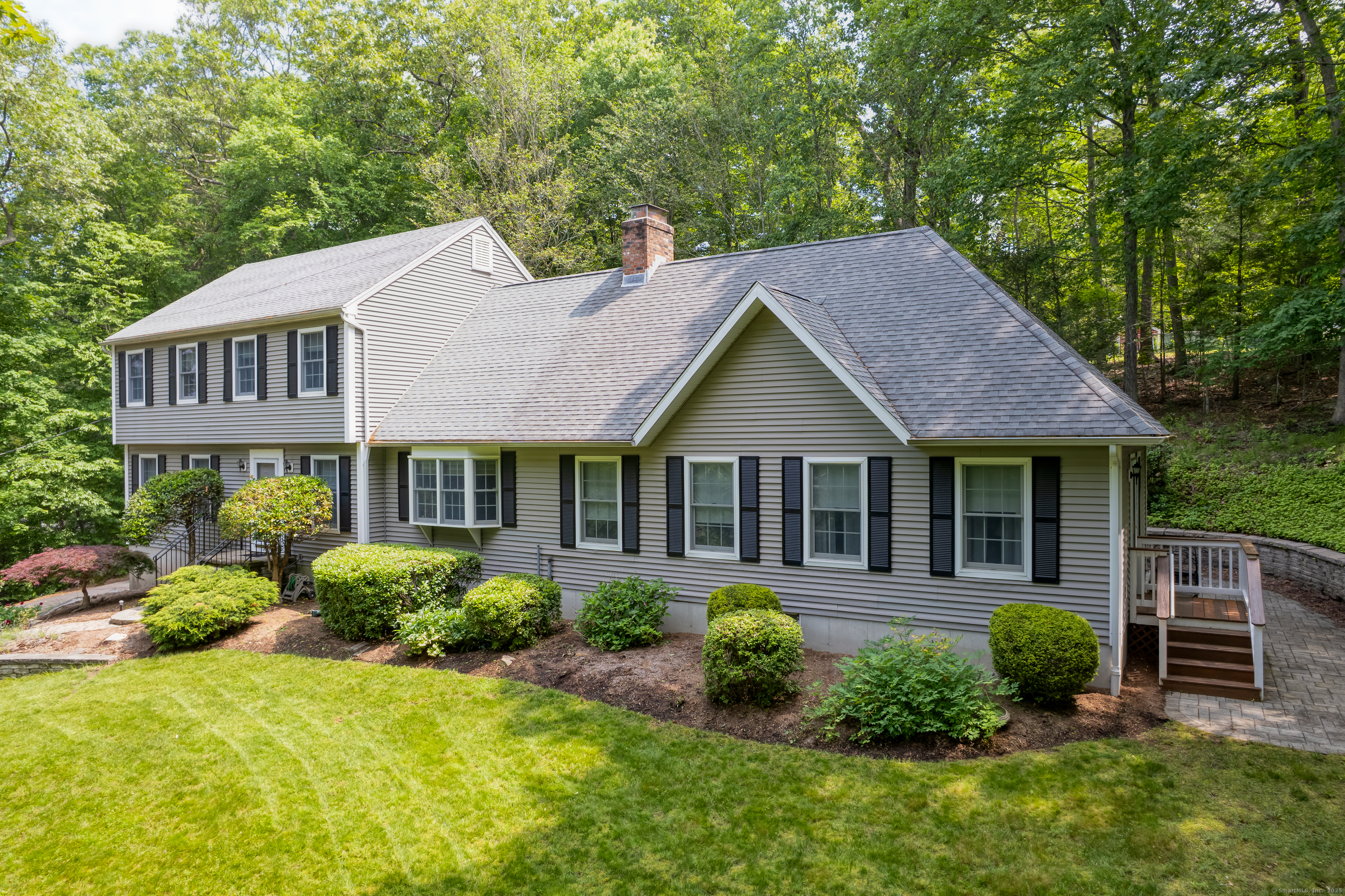 Property Photo: 35 Whitethorn Drive CT 06437