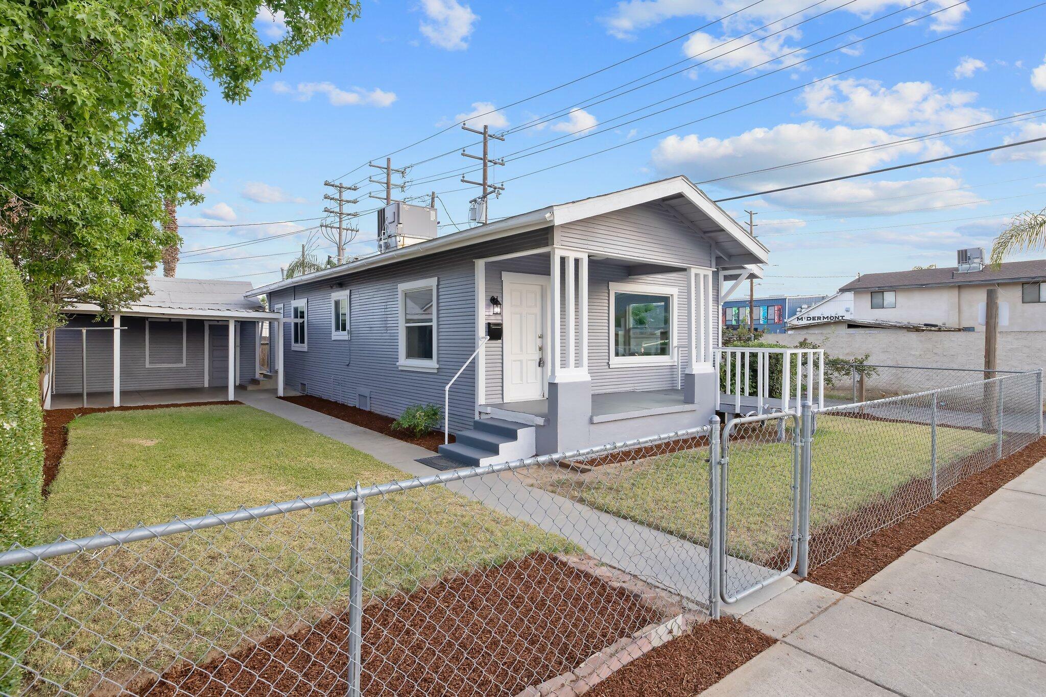Property Photo: 124 W Frazier Street CA 93247