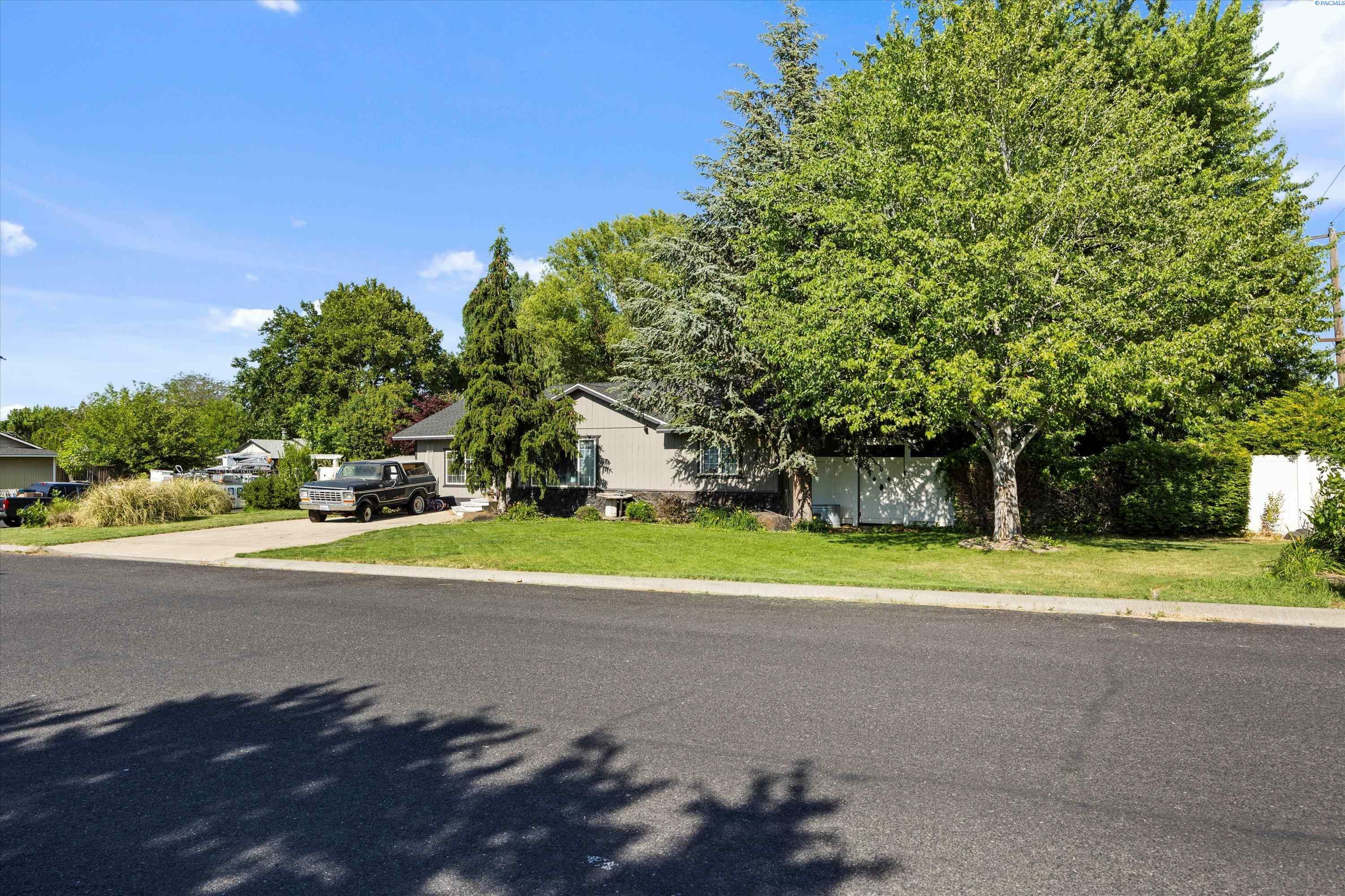 Property Photo: 4403 S Ione St. WA 99337