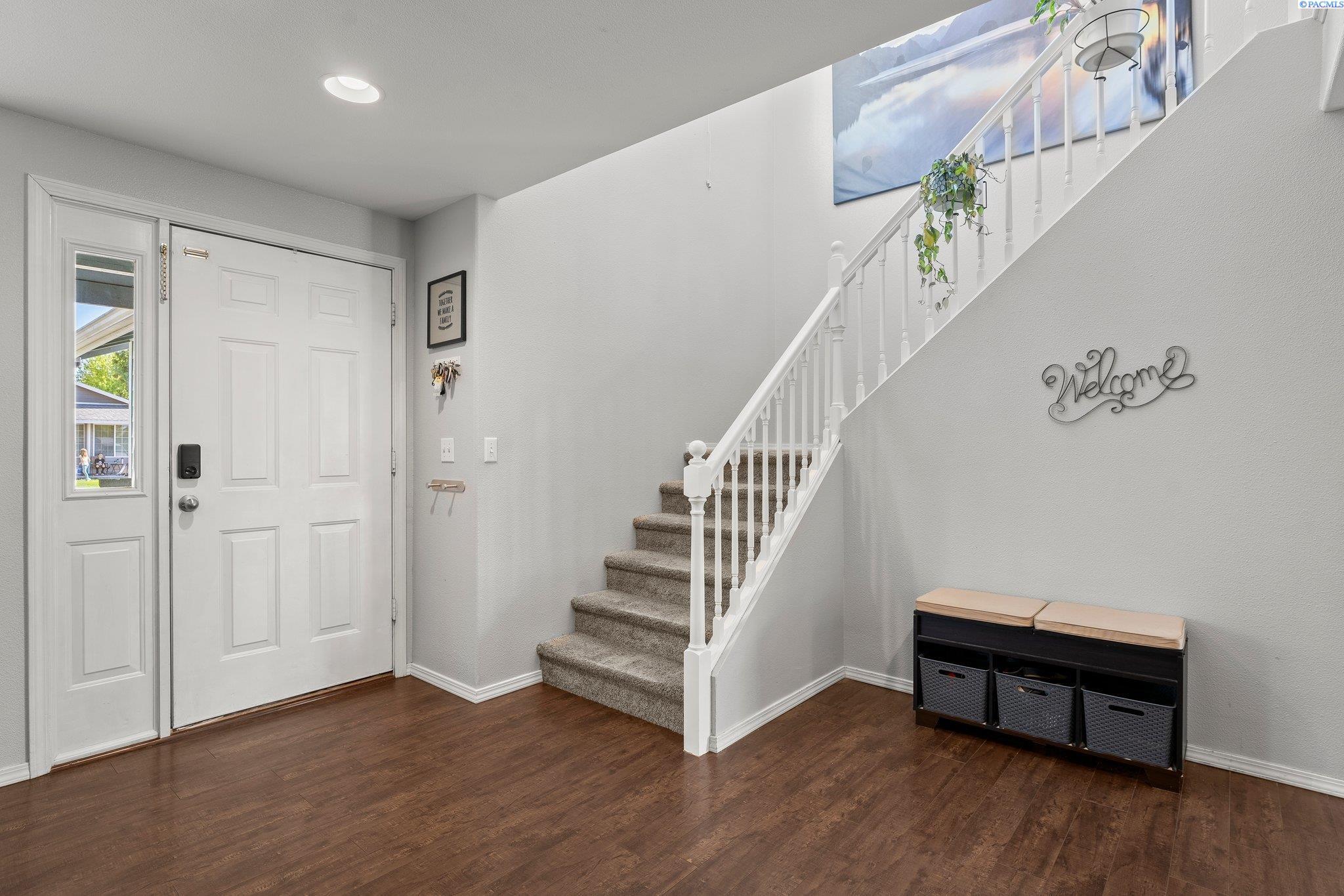 Property Photo: 6419 Robinson Drive WA 99301
