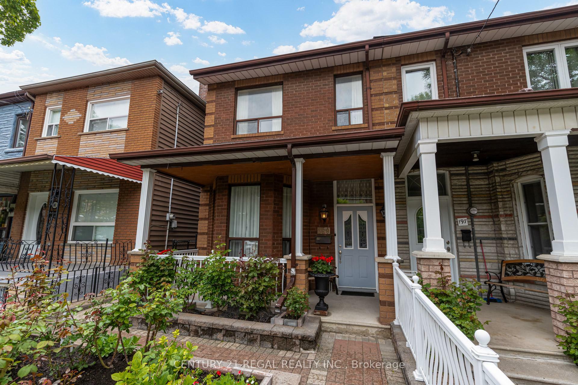 Property Photo: 199 Lisgar Street ON M6J 3G6