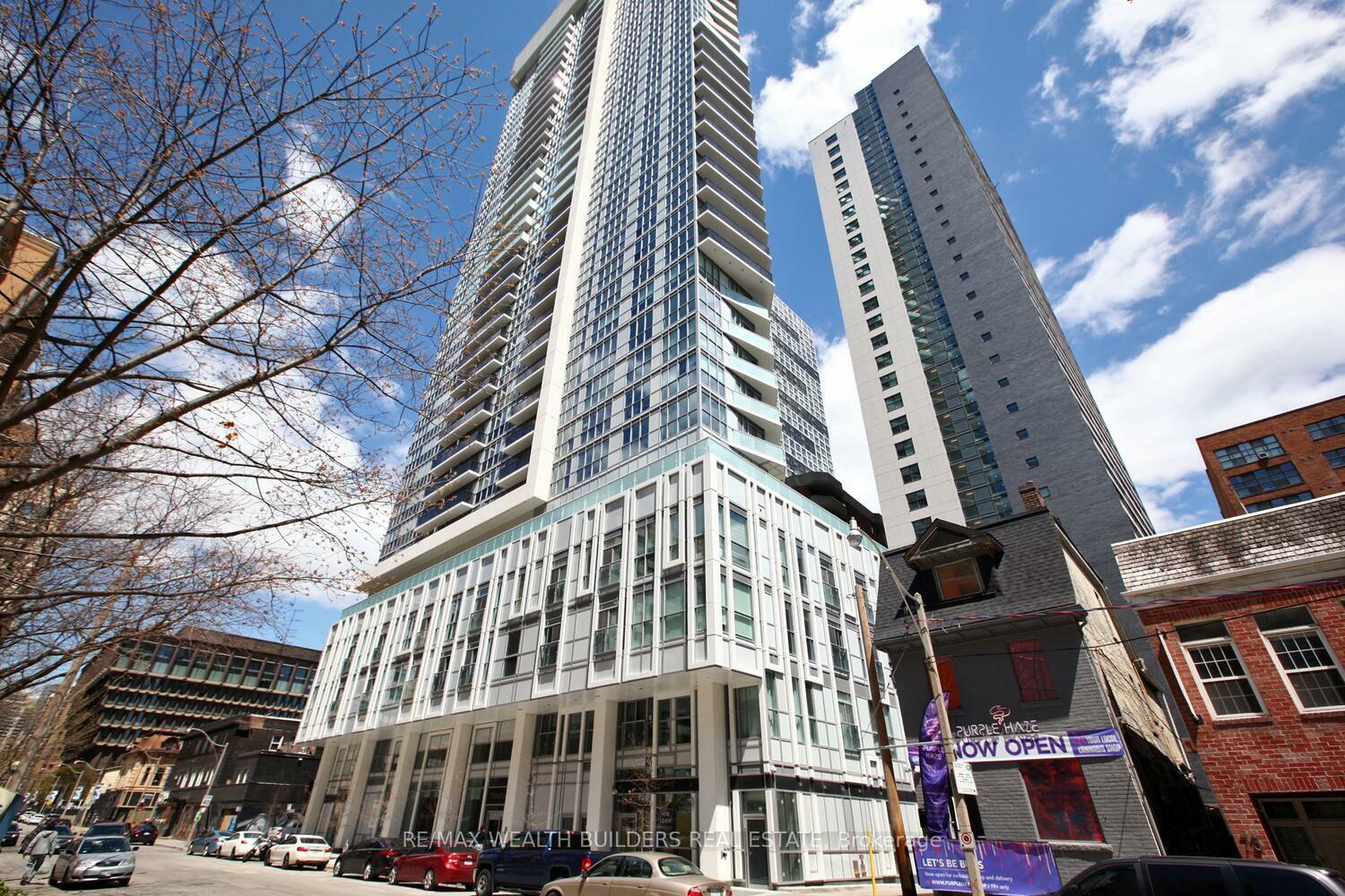 Property Photo: 77 Mutual Street 1005 ON M5B 2A9