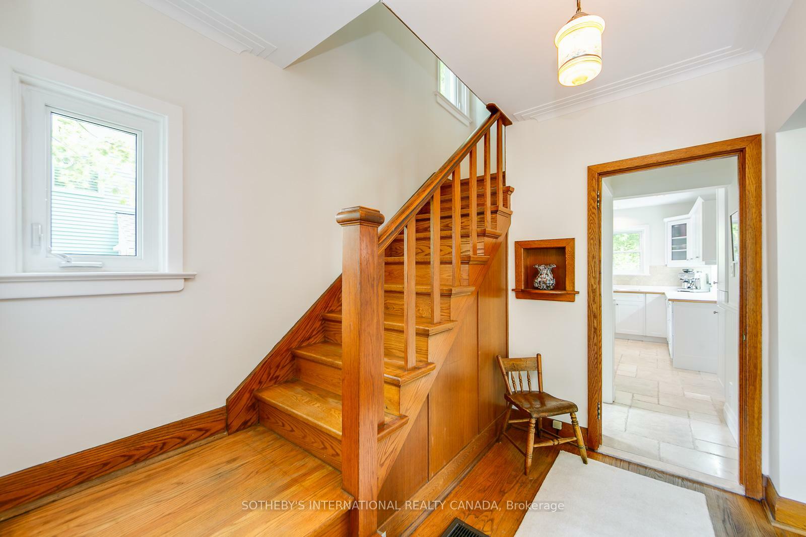 Property Photo: 5 Springbank Avenue ON M1N 1G2