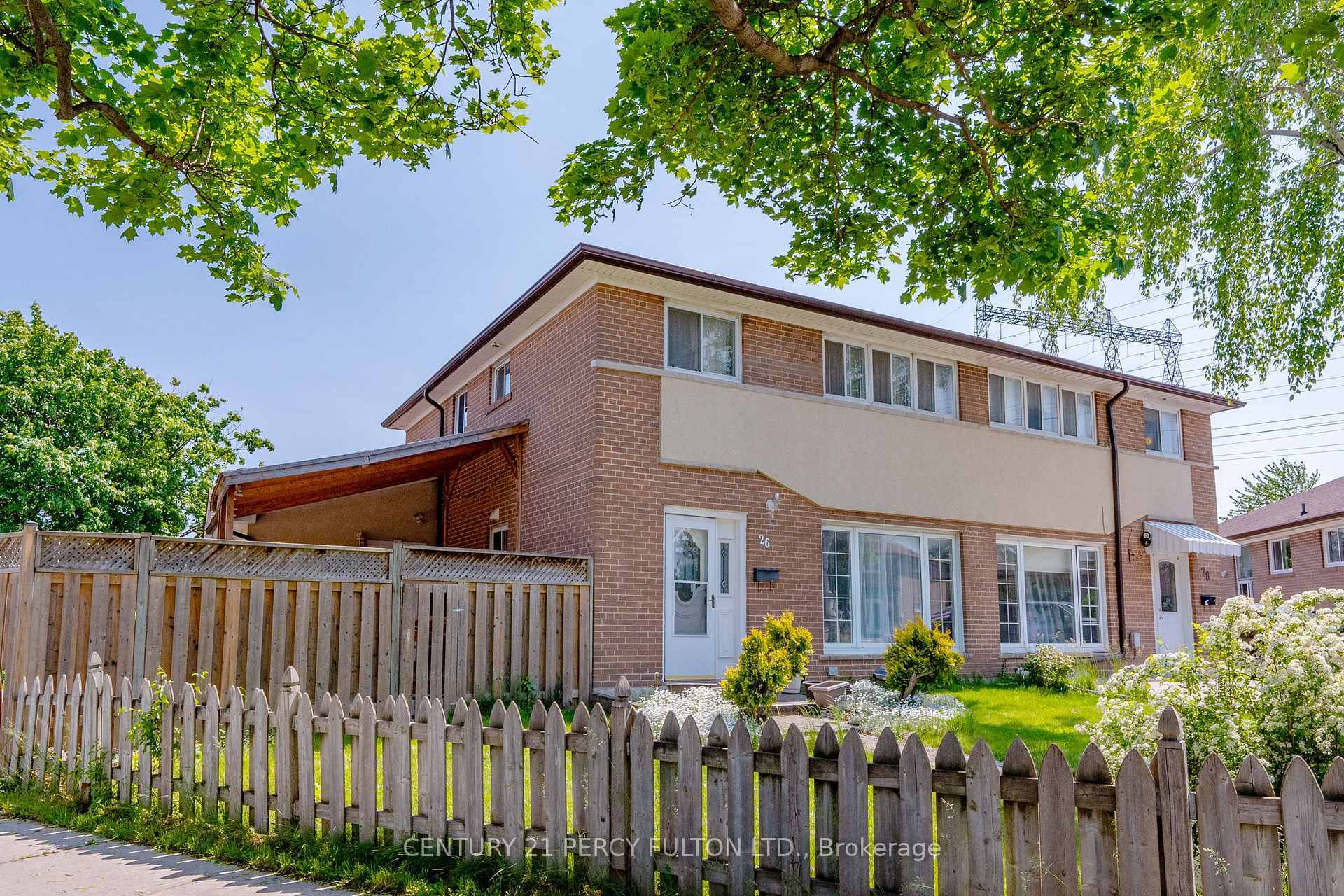 Photo de la propriété: 26 Marlebon Road ON M9V 3W2