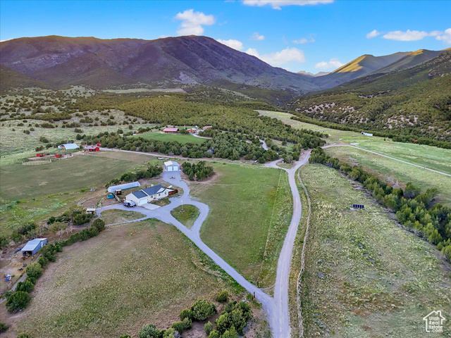 Property Photo: 1293 N Buck Run Rd UT 84069