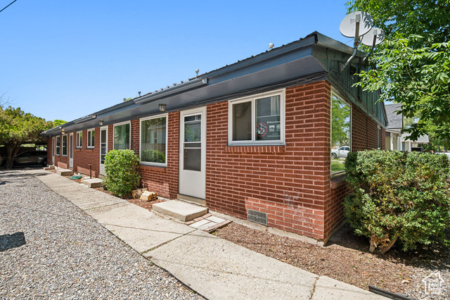 Property Photo: 3428 S 300 E UT 84115