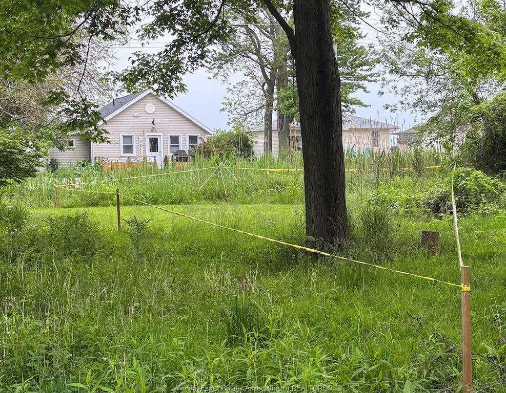 Property Photo: 673 Point Pelee Drive ON N8H 3V4