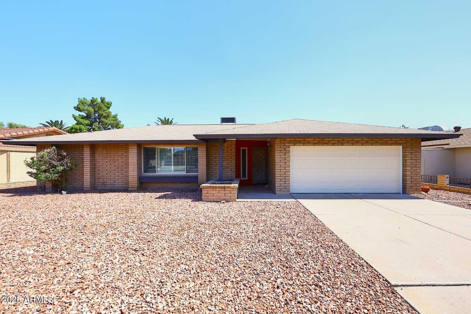 Property Photo: 4717 W El Caminito Drive AZ 85302