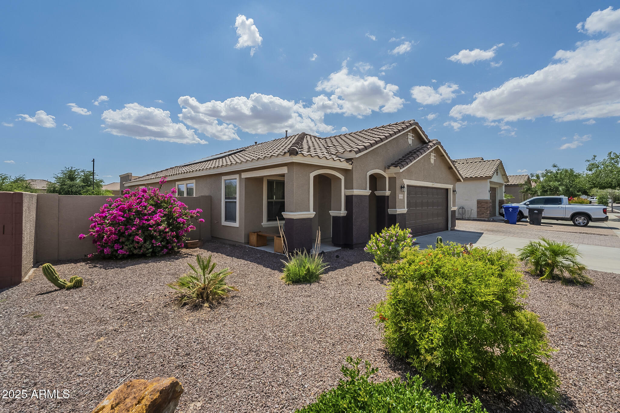 Property Photo: 25930 N 165th Lane AZ 85387