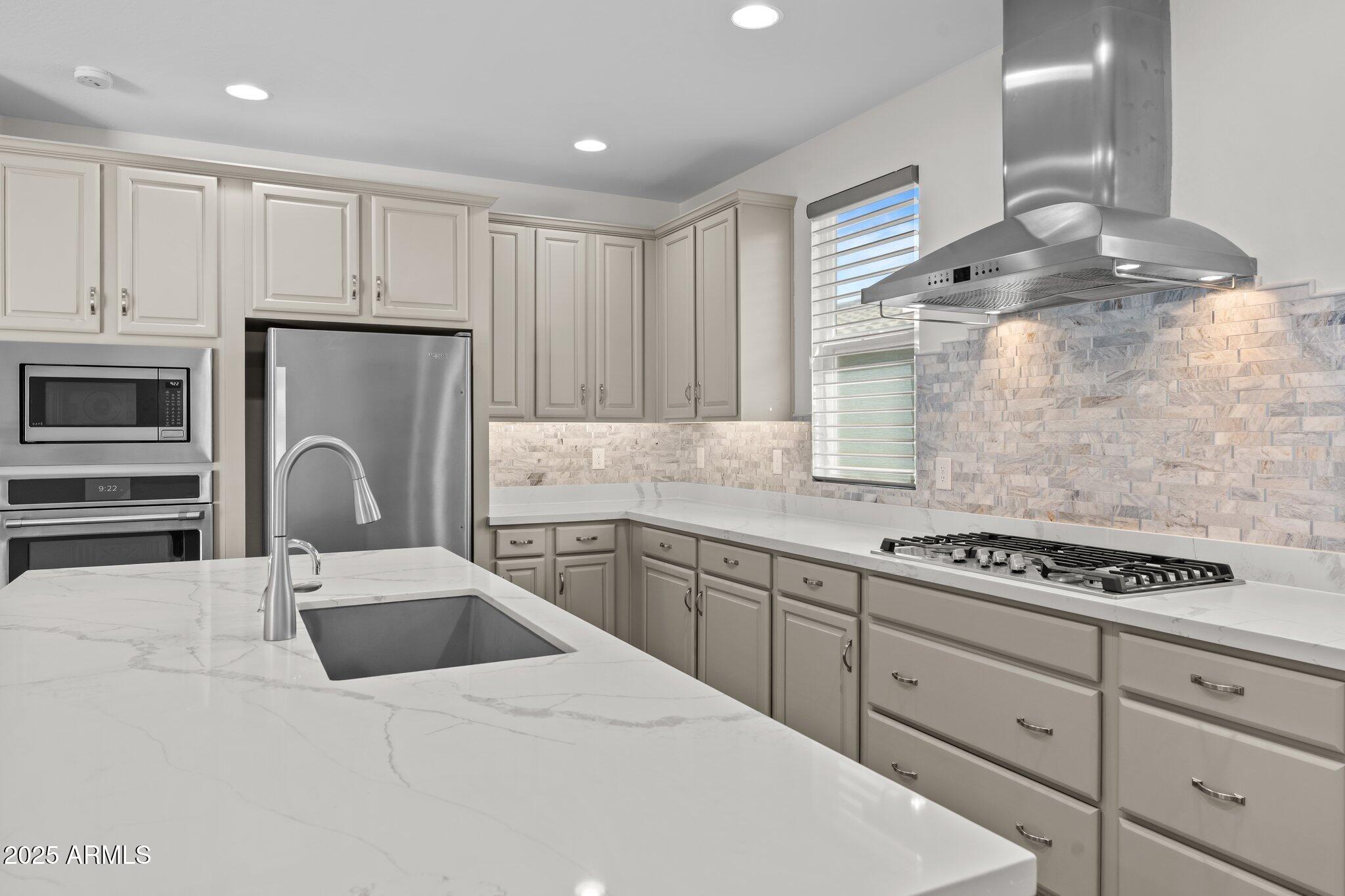 Property Photo: 4629 Cactus Wren Road AZ 85390