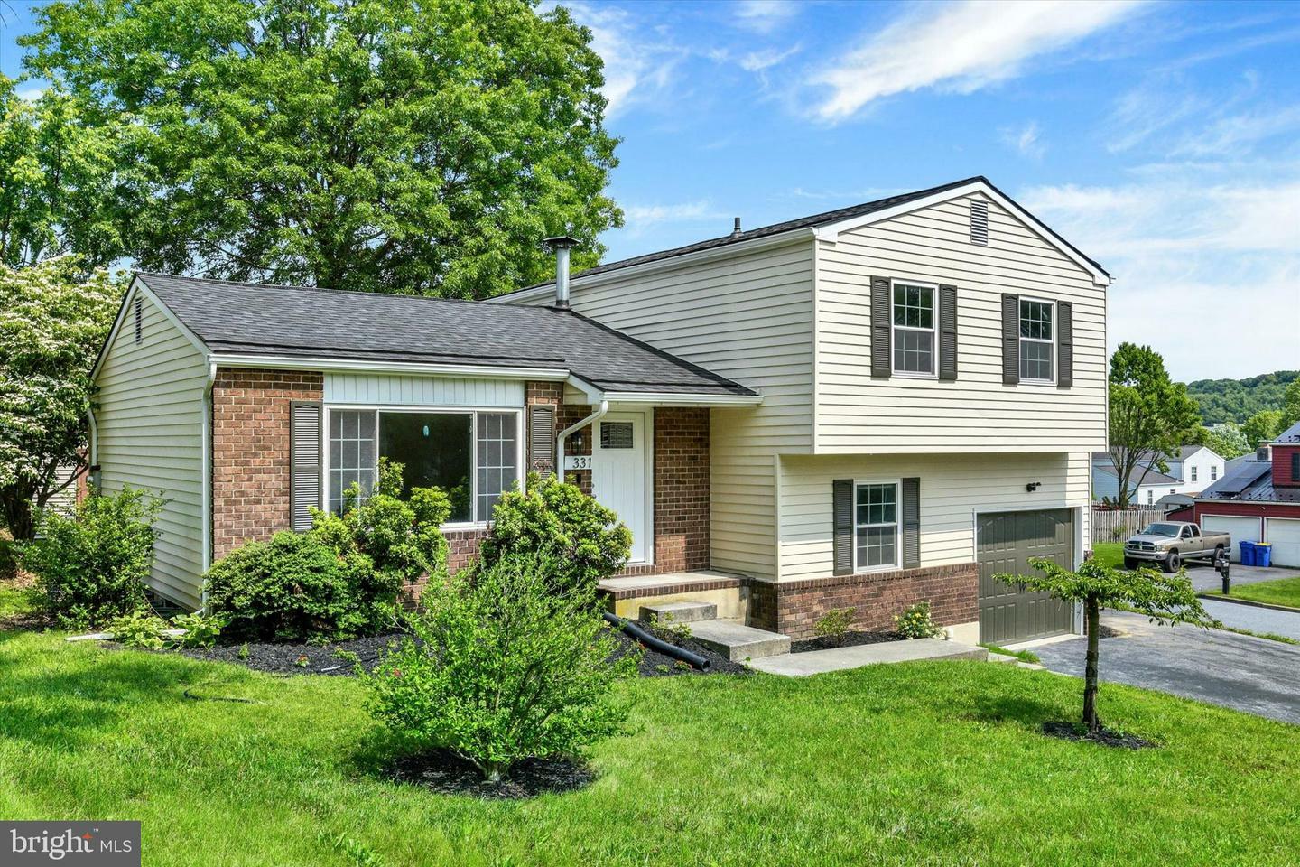 Property Photo: 331 N 50th Street PA 17111