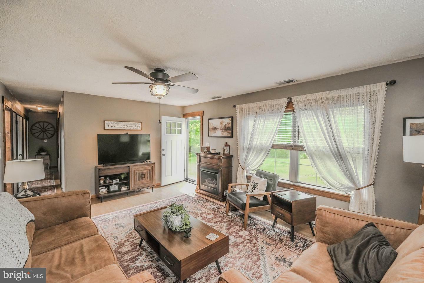 Property Photo: 140 Duck Run Lane VA 22654