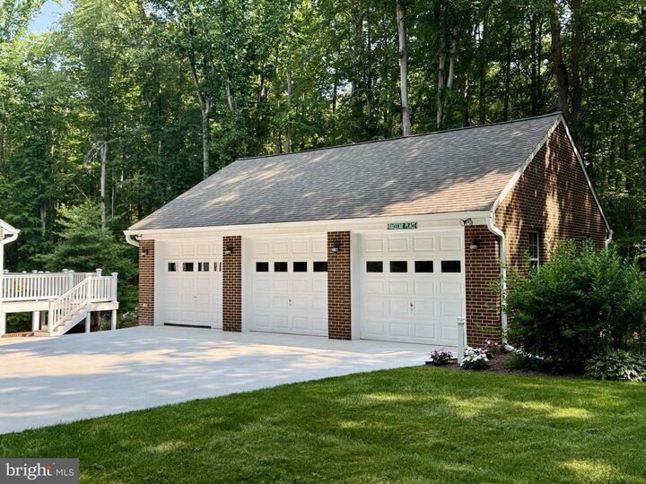 Property Photo: 14750 Pilea Place MD 20637