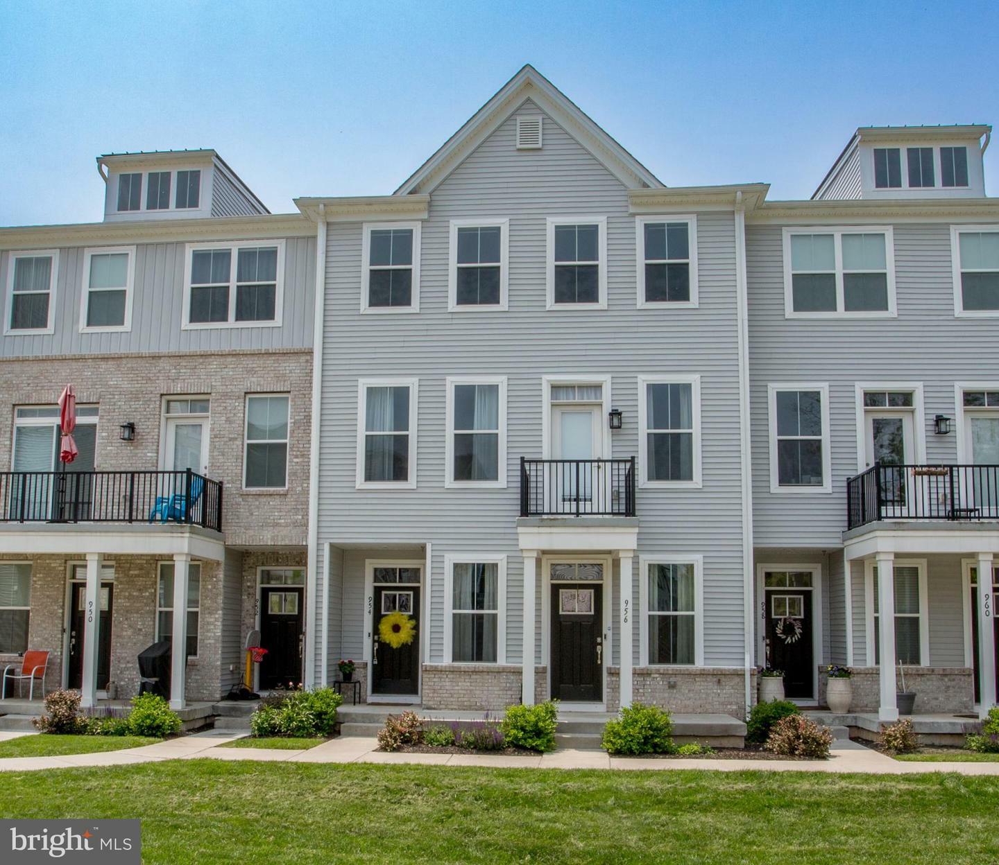 954 Skylar Court  Phoenixville PA 19460 photo