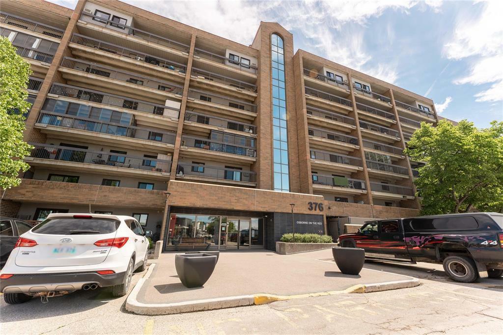 376 Osborne Street  Winnipeg MB R3L 2V3 photo