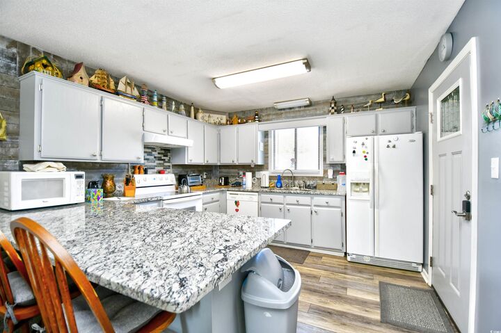 Property Photo:  3308 S Ocean Blvd. 2B  SC 29582 