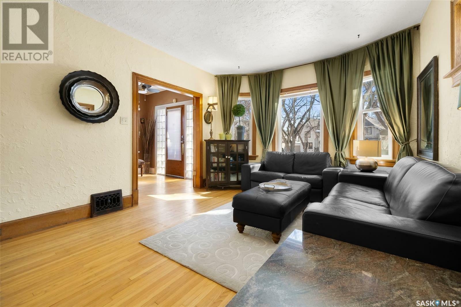 Property Photo: 115 Connaught Crescent SK S4T 6M8