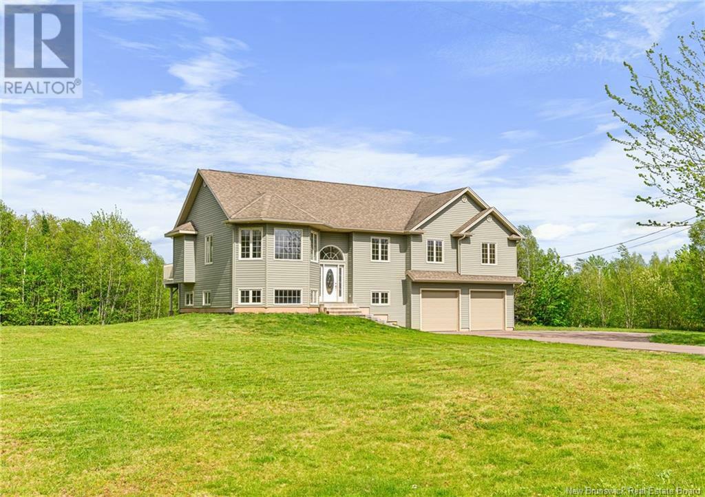 Photo de la propriété: 160 Daniel Drive NB E1H 0B4
