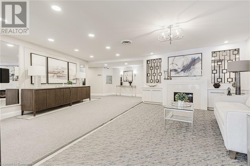 Property Photo:  1230 Marlborough Court 210  ON L6H 3K6 