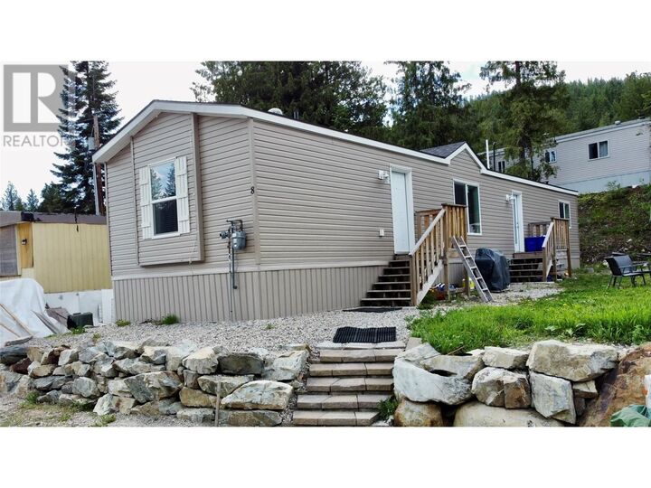 Property Photo: 891 Monte Vista Drive 8 BC V0G 1Y0