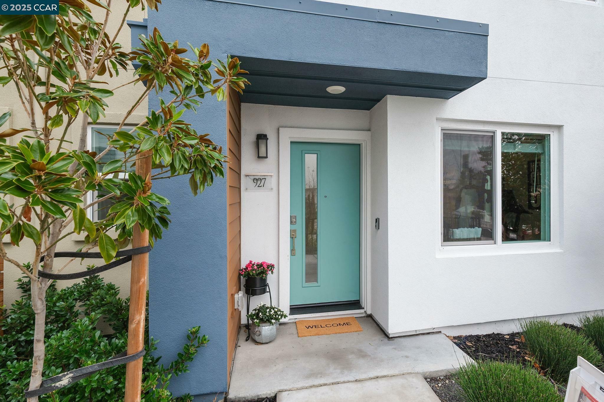 Property Photo: 927 Sienna Loop CA 94579