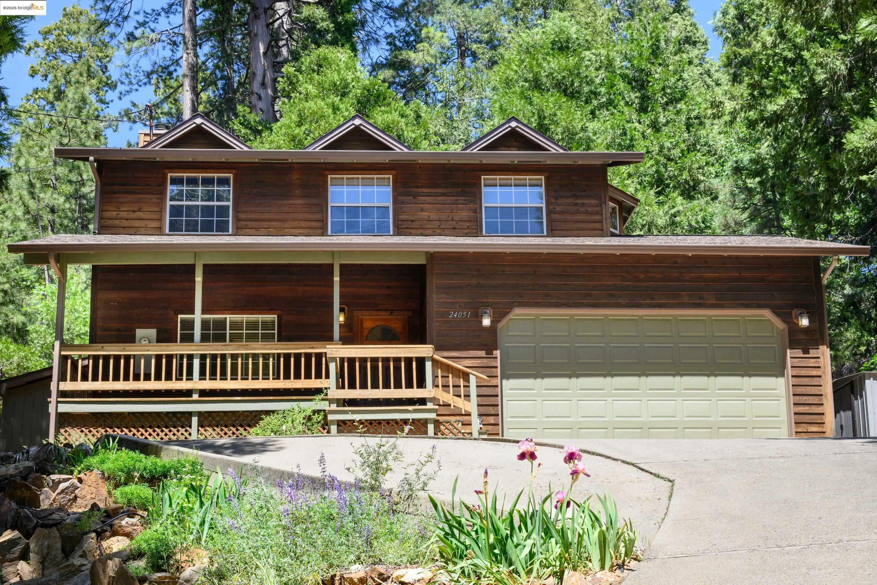 Property Photo: 24051 Pine Lake Dr CA 95383