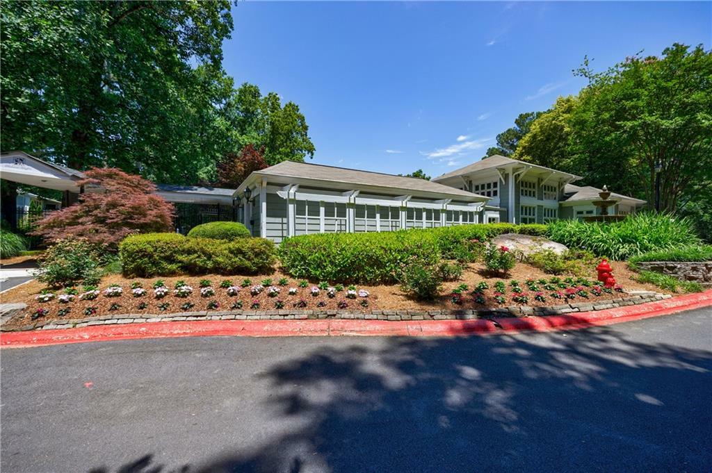 Property Photo: 215 Summit North Drive NE GA 30324