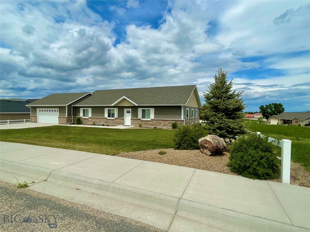 Property Photo: 121 Ridge Court MT 59725