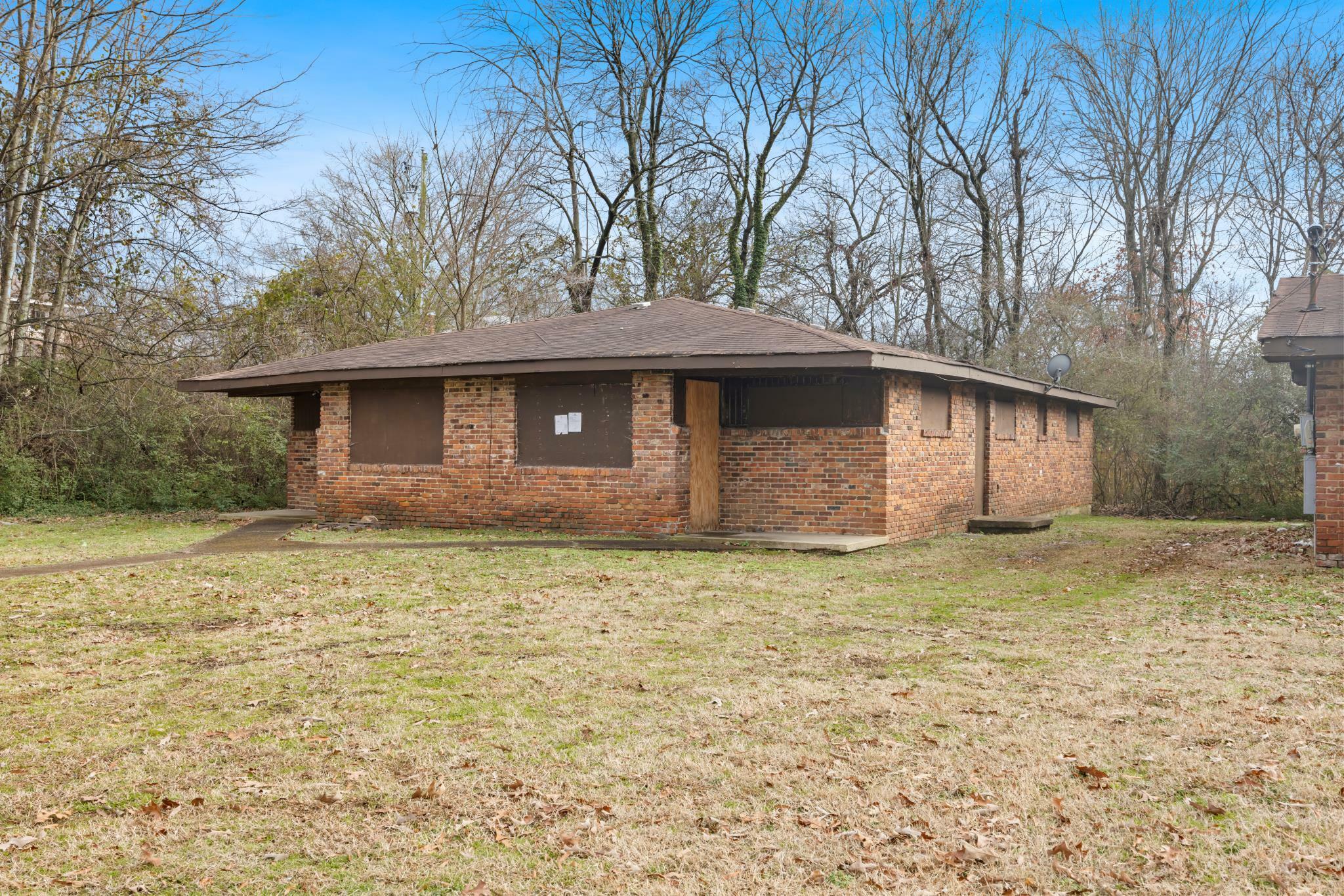 Property Photo:  1638 E 17th Street  TN 37404 