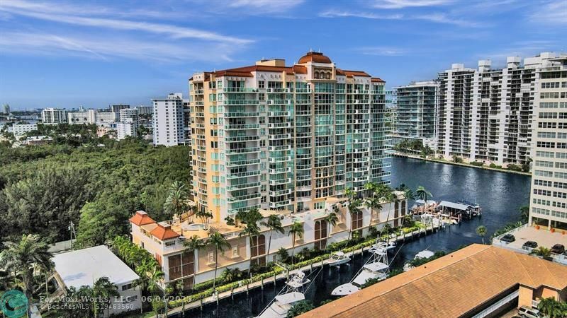 Property Photo:  2845 NE 9th St 605  FL 33304 