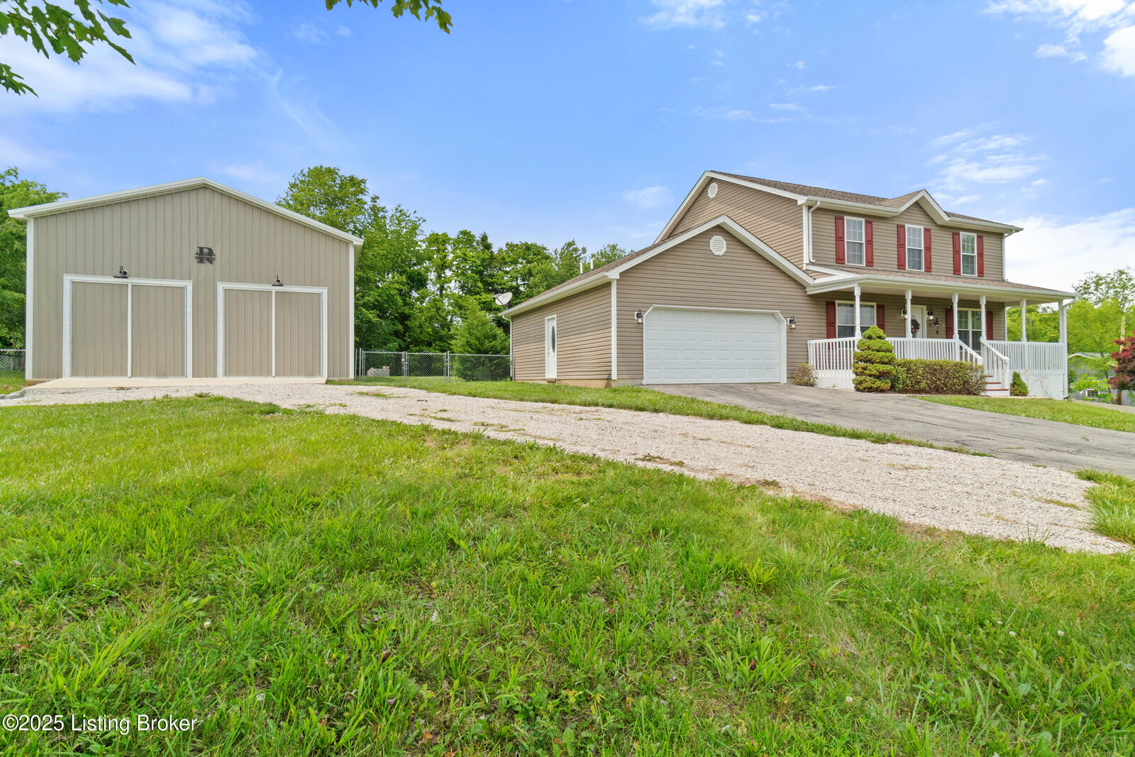 Property Photo:  150 Infantry Ct  KY 40175 