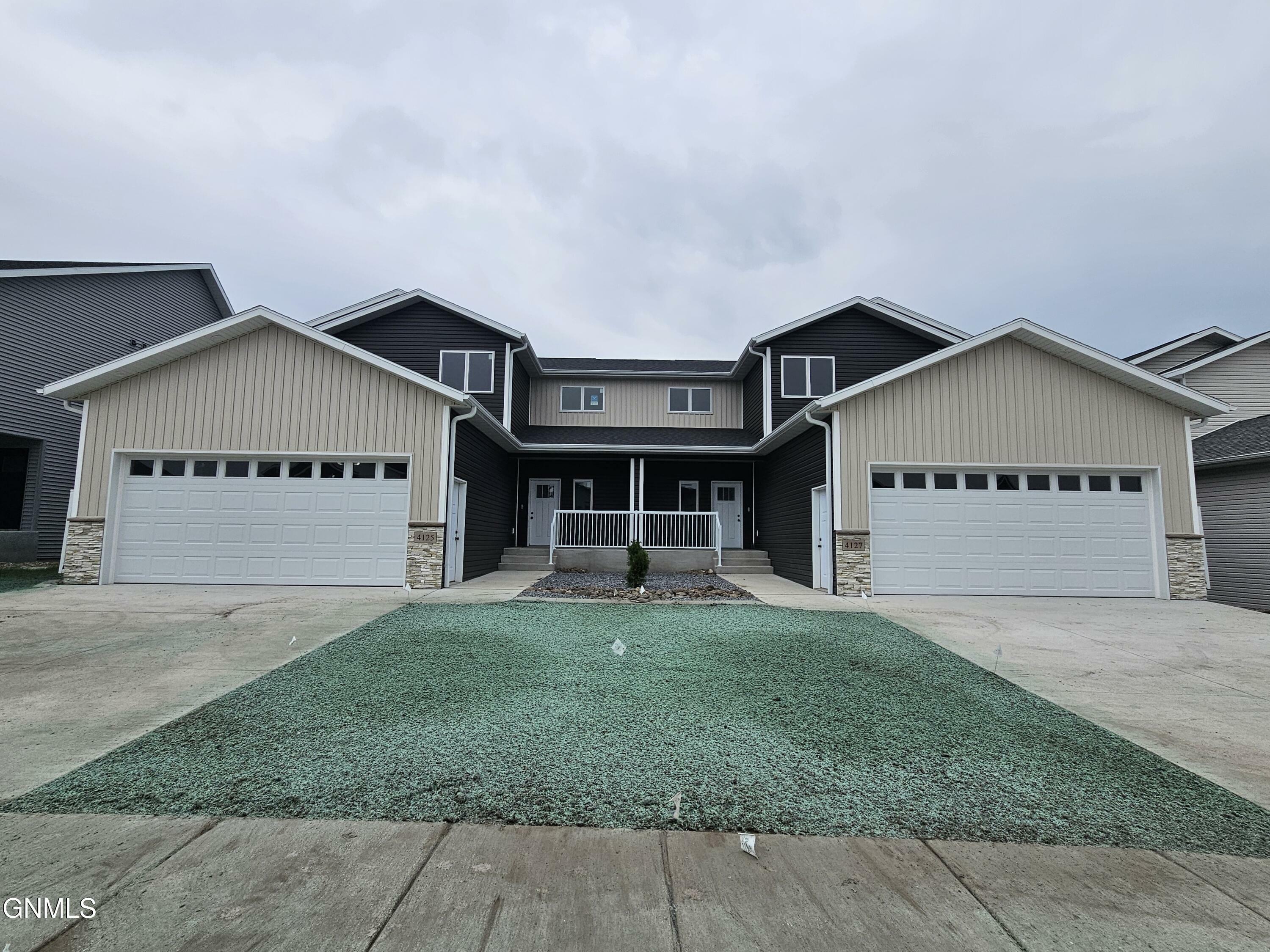 Property Photo: 4125 Steel Place ND 58503